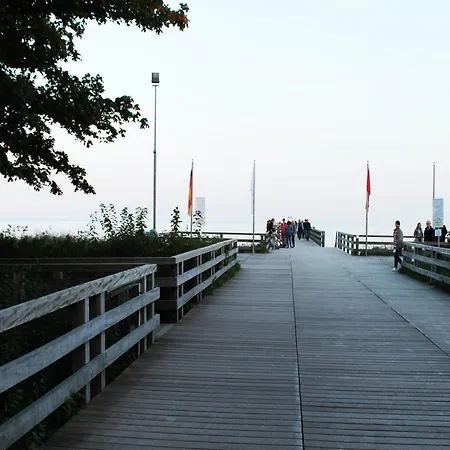 In Boltenhagen In Strandnaehe 펜션 Redewisch